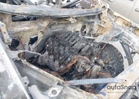 2021 Chevrolet Silverado 1500 4Wd Short Bed Rst z USA, uszkodzony, nr VIN 3GCUYEED2MG203878